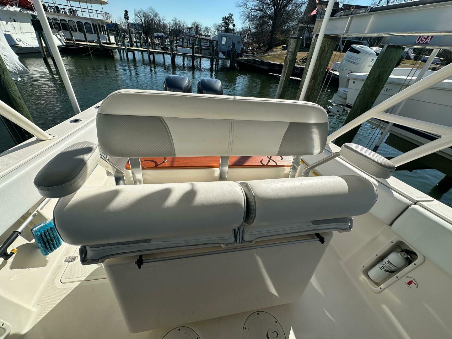 Slide: The Image of Pursuit S 310 Center Console 2008 - 5078882