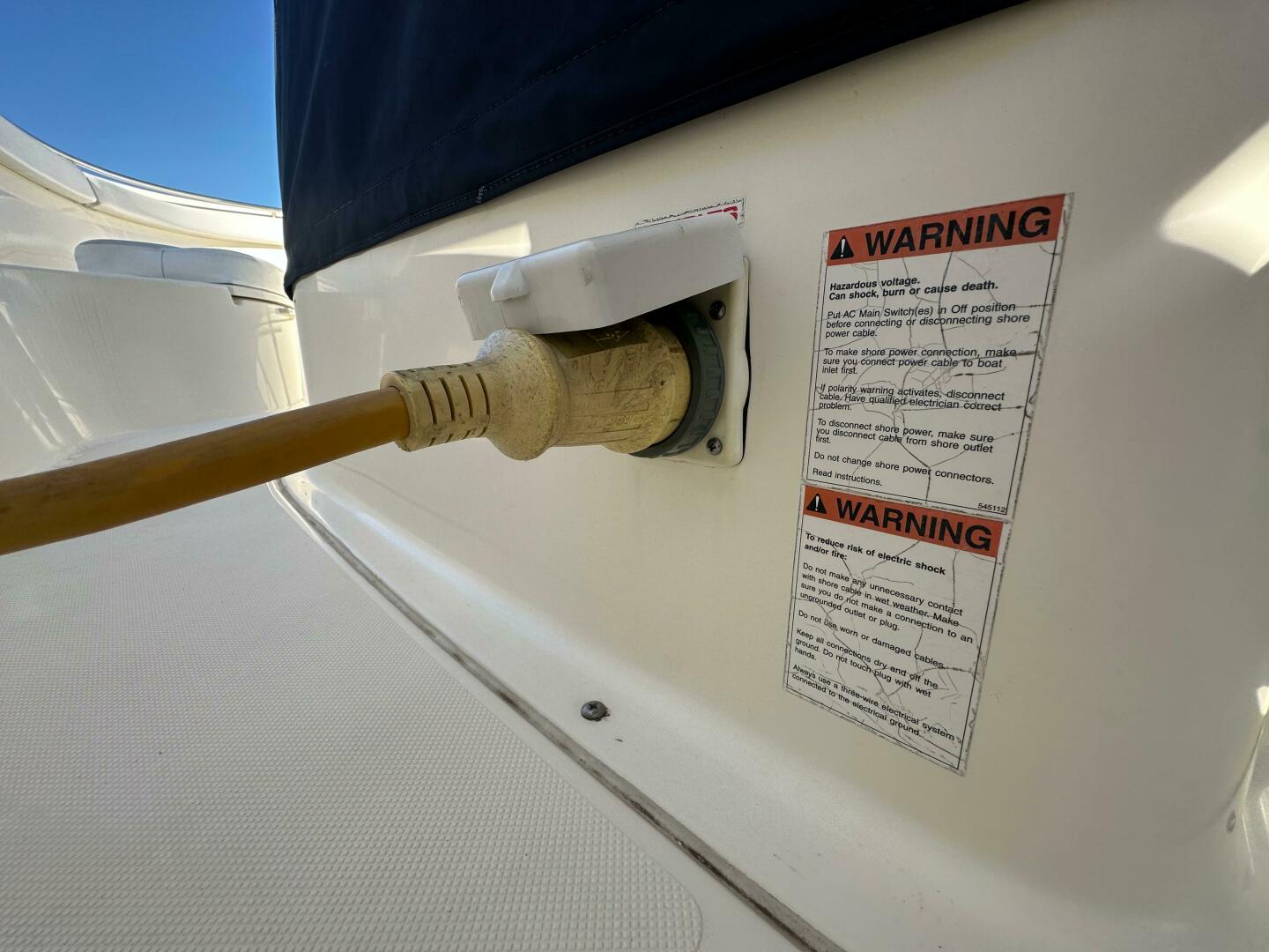 Slide: The Image of Pursuit S 310 Center Console 2008 - 5078885