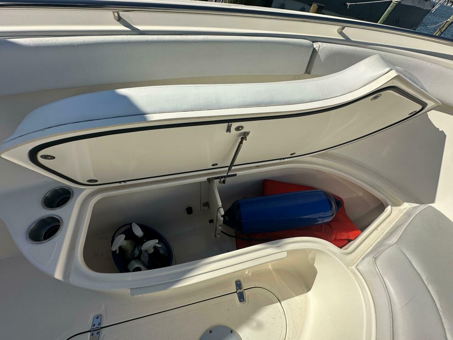 Slide: The Image of Pursuit S 310 Center Console 2008 - 5078894