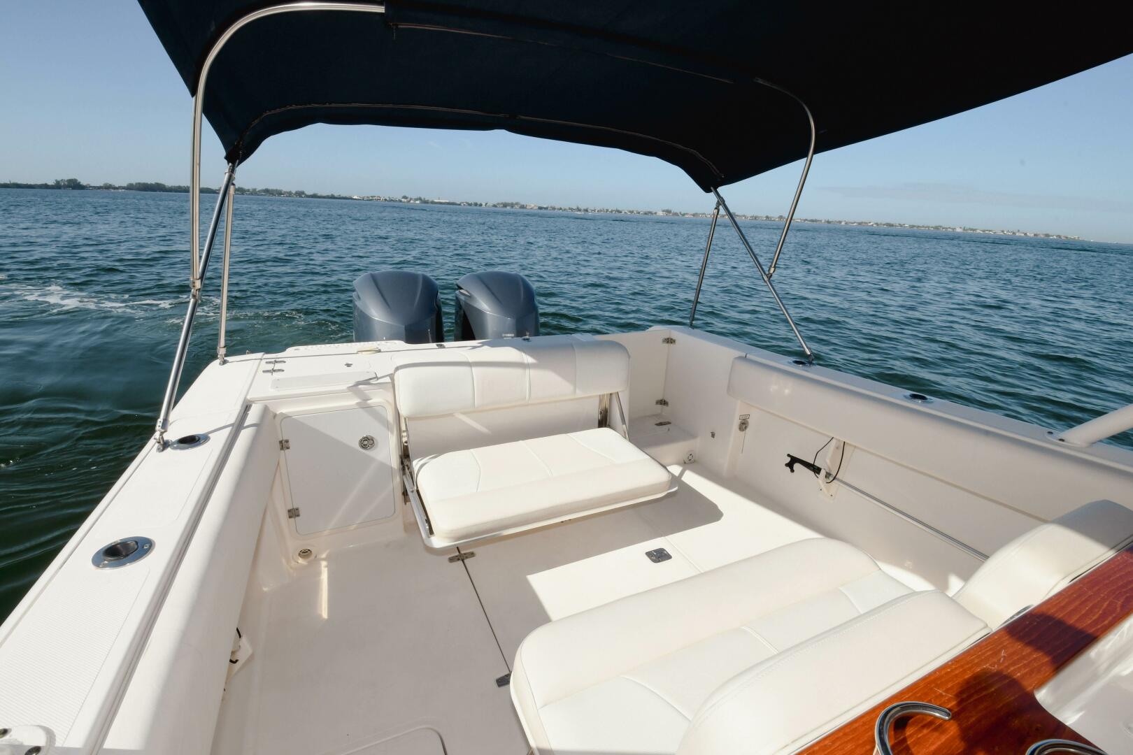 Slide: The Image of 2011 31 Pursuit S310 Center Console Cockpit - 3992717