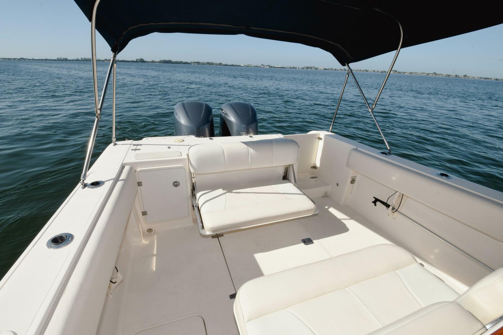 Slide: The Image of 2011 31 Pursuit S310 Center Console Cockpit - 3992722