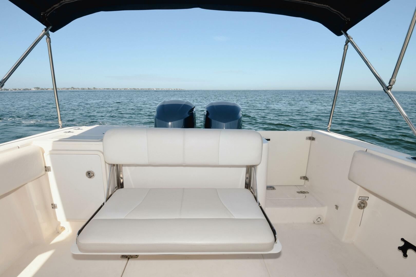Slide: The Image of 2011 31 Pursuit S310 Center Console Cockpit - 3992731