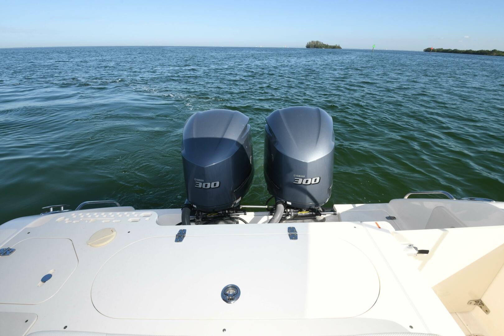 Slide: The Image of 2011 31 Pursuit S310 Center Console Engines - 3992709