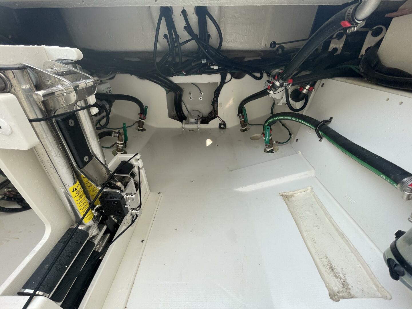 Slide: The Image of Pursuit S 328 2022 - 4083215