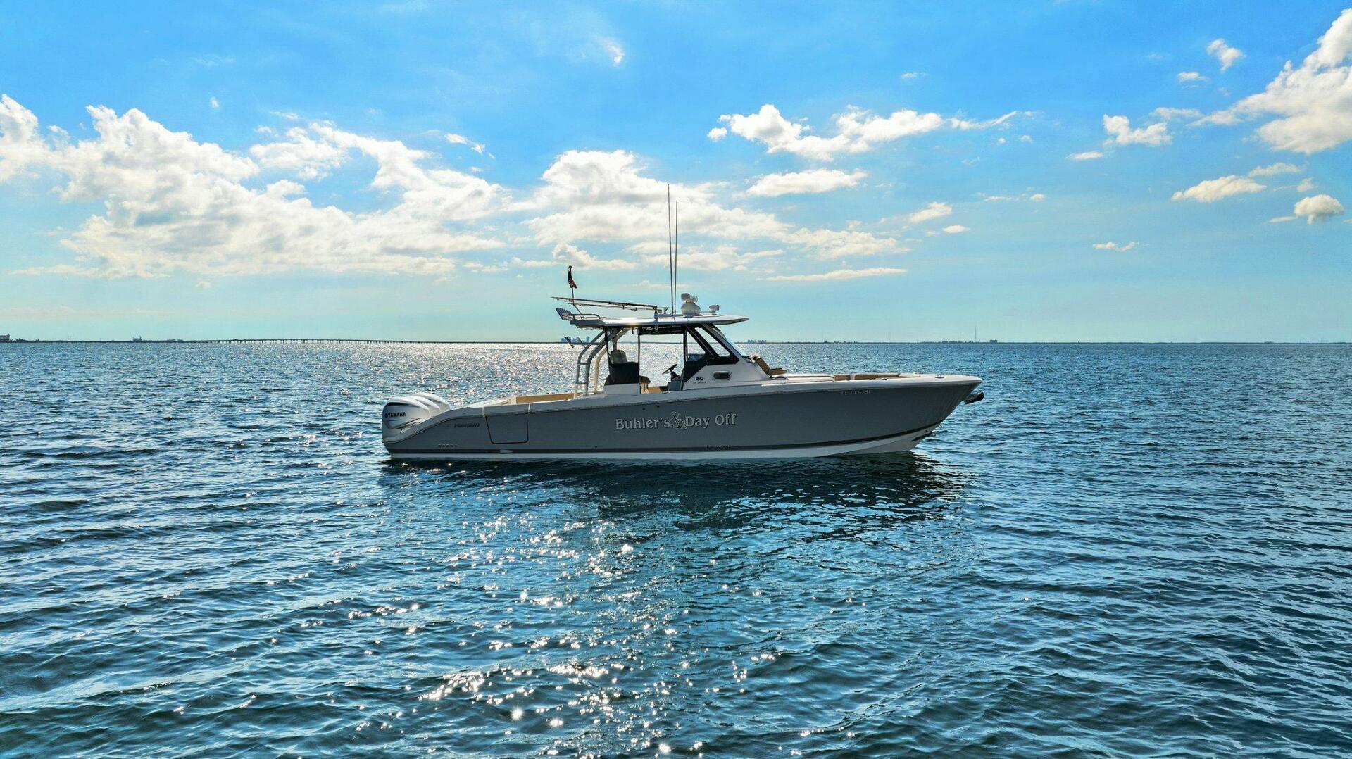 Slide: The Image of 2019 Pursuit S 368 - Profile - 5049063