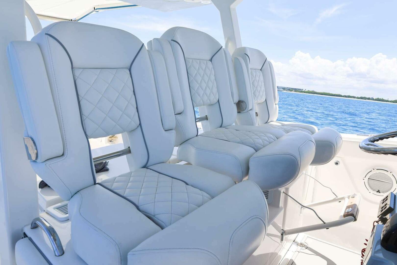 Slide: The Image of Pursuit S 378 Sport 2021 - 5435498