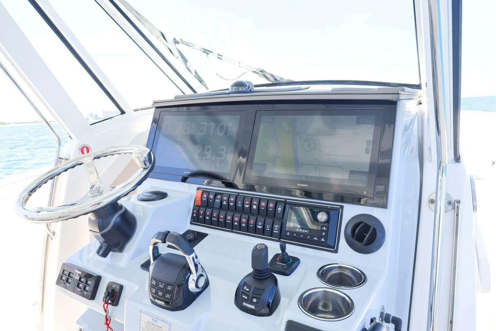 Slide: The Image of Pursuit S 378 Sport 2021 - 5435501