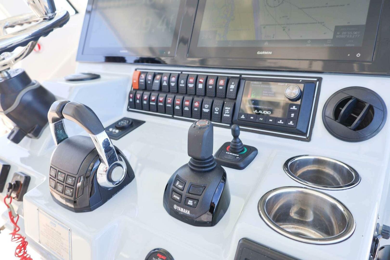 Slide: The Image of Pursuit S 378 Sport 2021 - 5435502