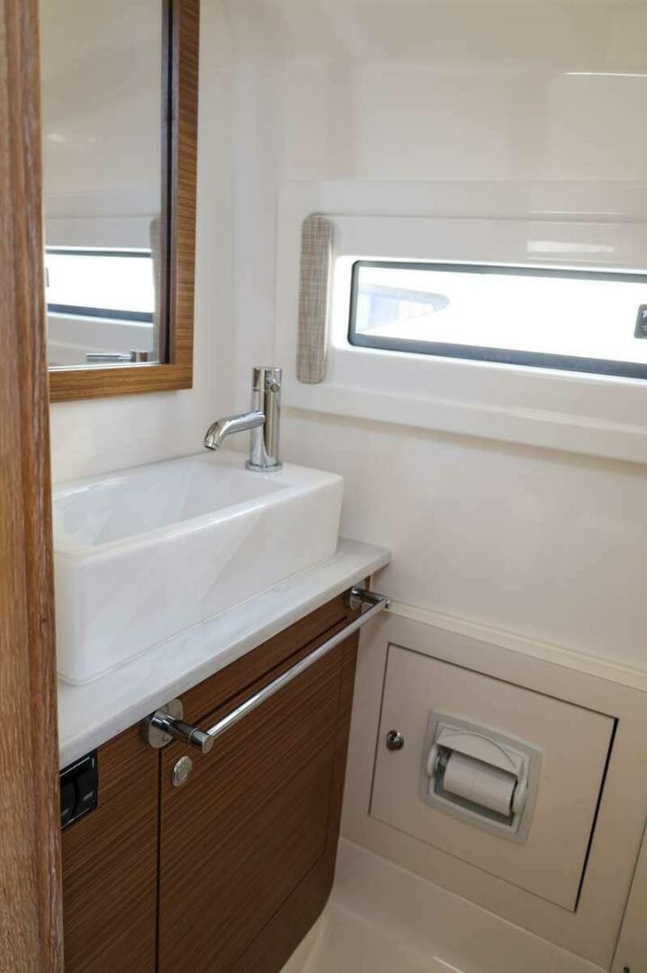 Slide: The Image of Pursuit S 378 Sport 2021 - 5435510