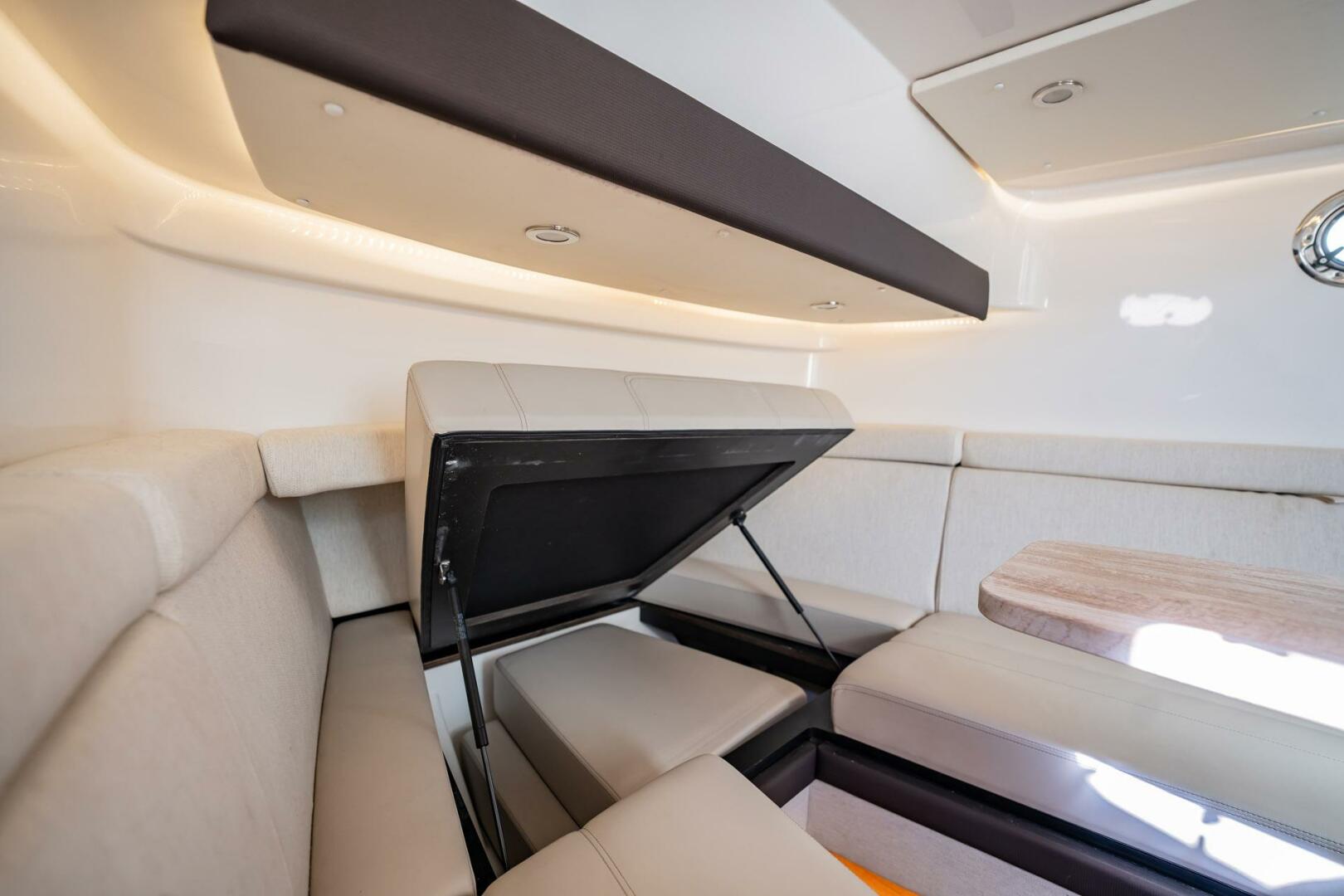Slide: The Image of Pursuit S 408 Sport 2020 - 4943500