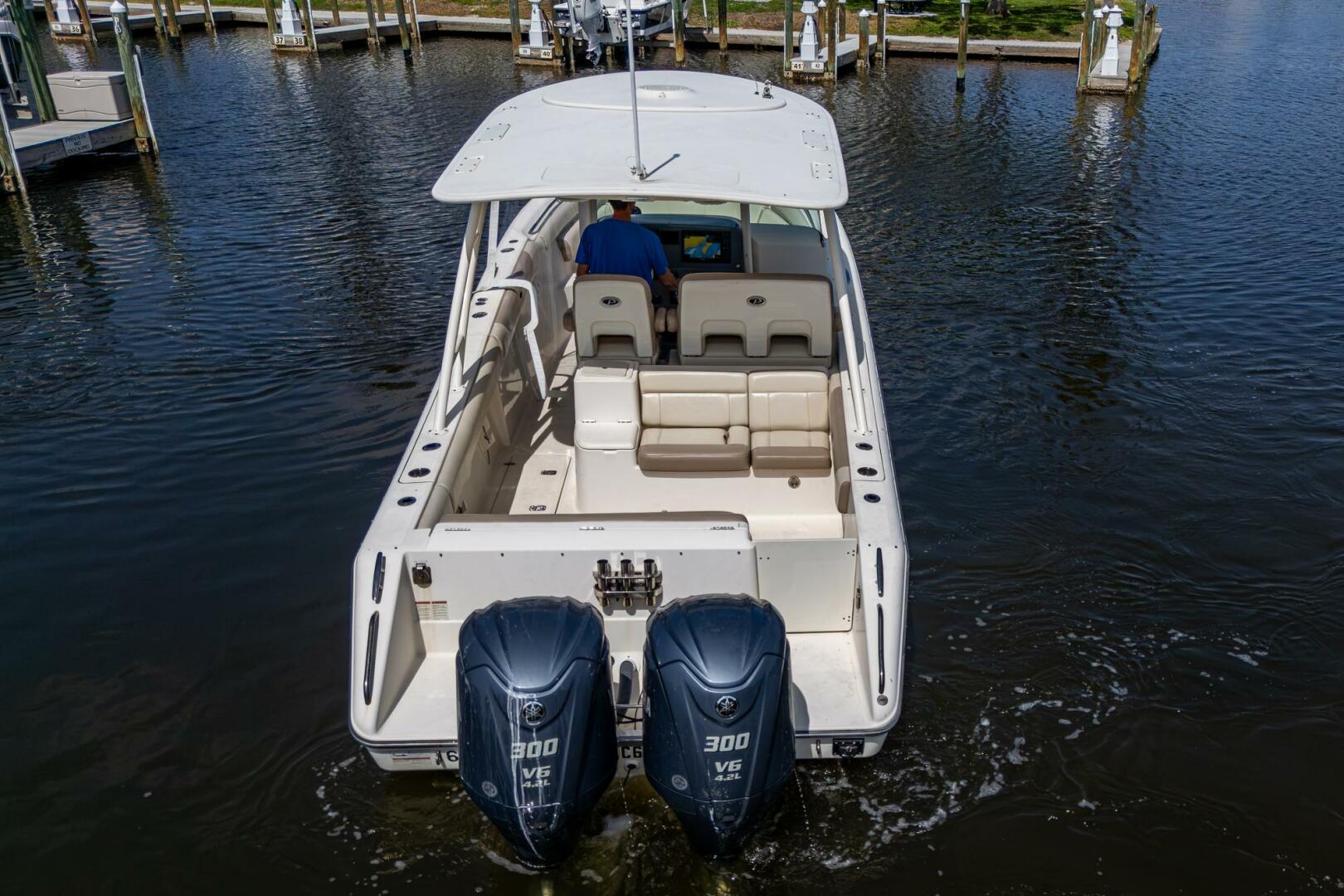Slide: The Image of Pursuit ST 310 Sport 2013 - 5333788