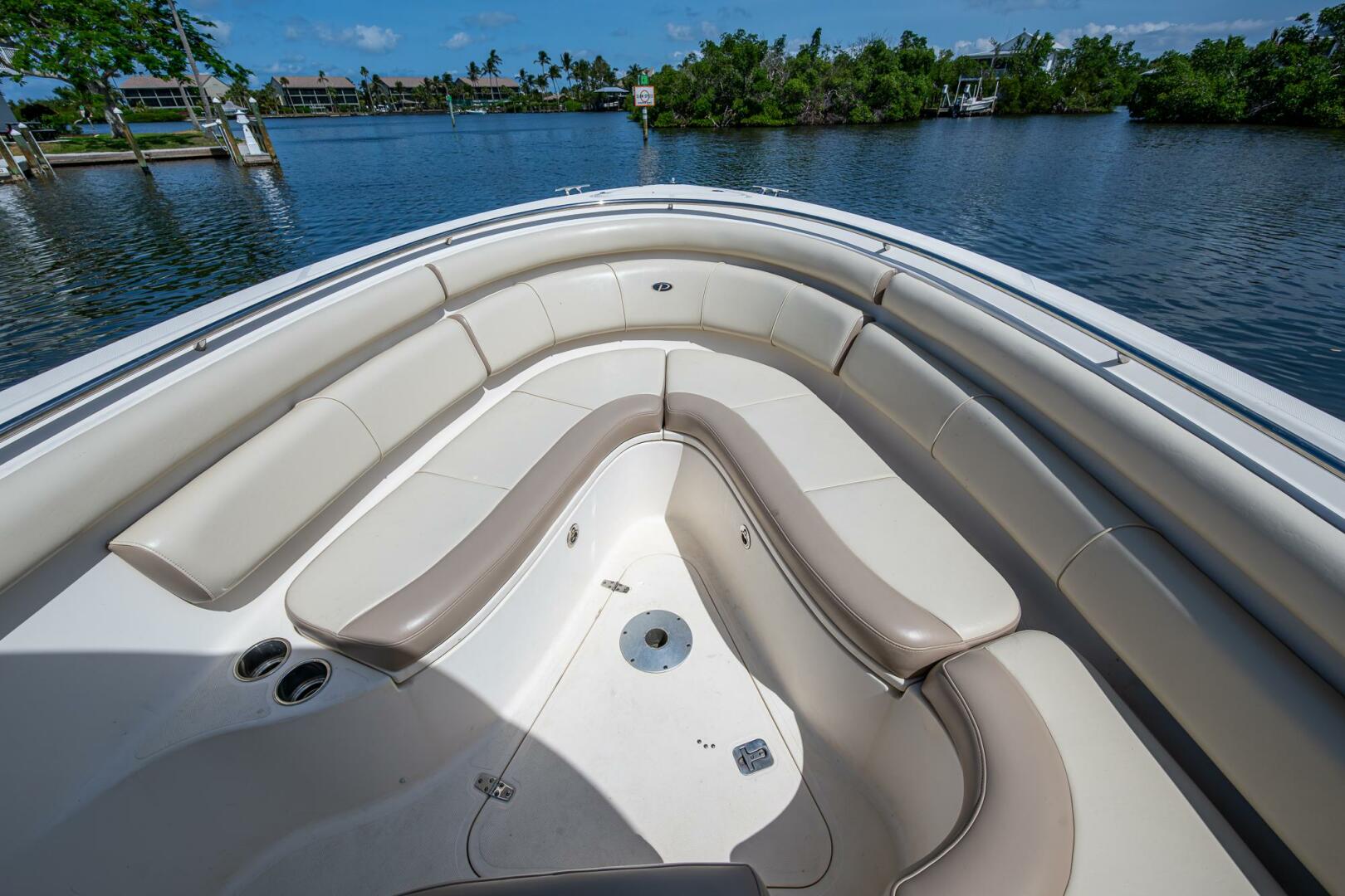 Slide: The Image of Pursuit ST 310 Sport 2013 - 5333792