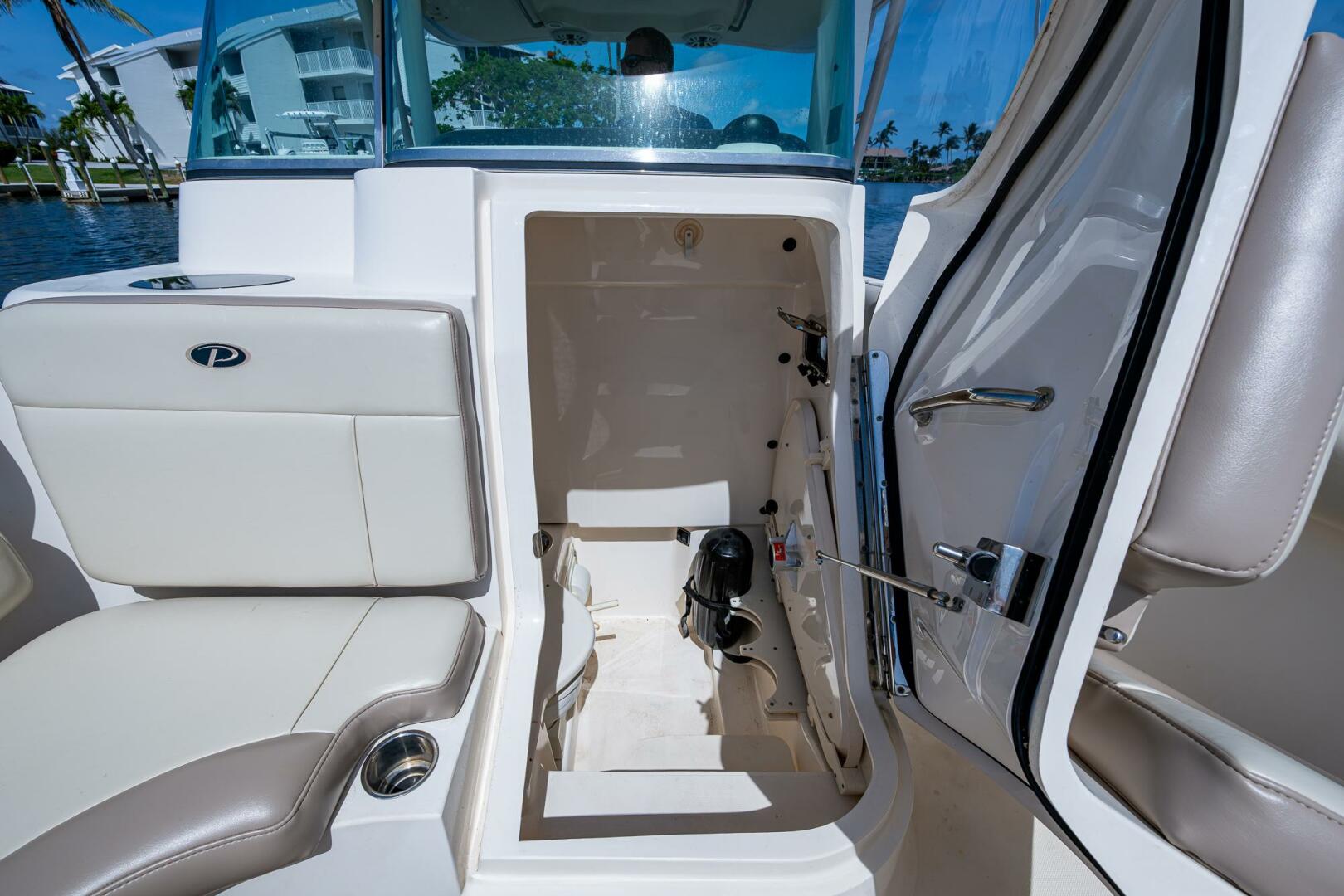 Slide: The Image of Pursuit ST 310 Sport 2013 - 5333795
