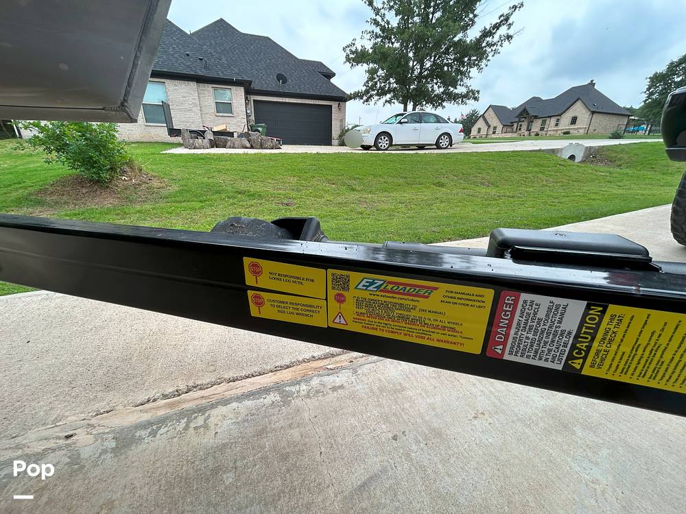 Slide: The Image of Qwest LE820 XRE CR 2021 - 15473891