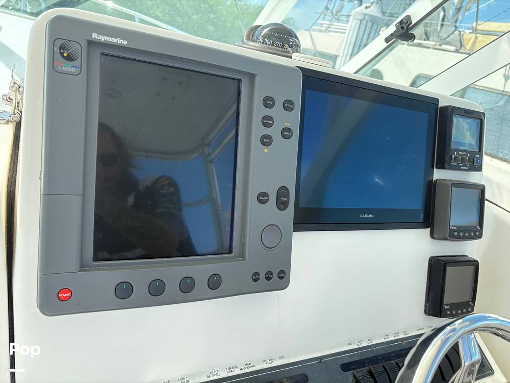 Slide: The Image of Rampage 30 Offshore Express 2005 - 14902141