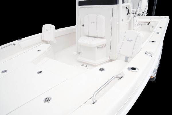 Slide: The Image of Ranger 2660 Bay 2024 - 20