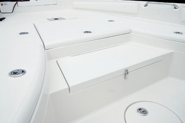 Slide: The Image of Ranger 2660 Bay 2024 - 23