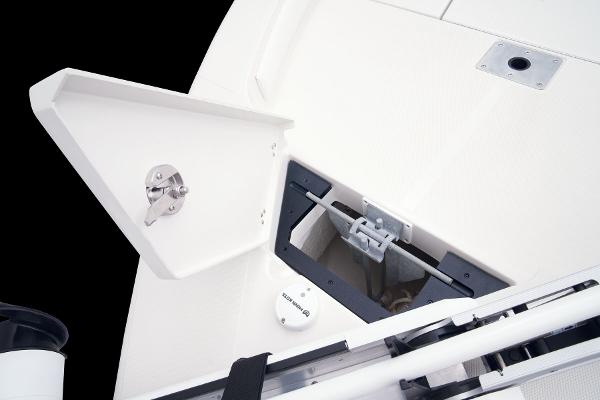 Slide: The Image of Ranger 2660 Bay 2024 - 25