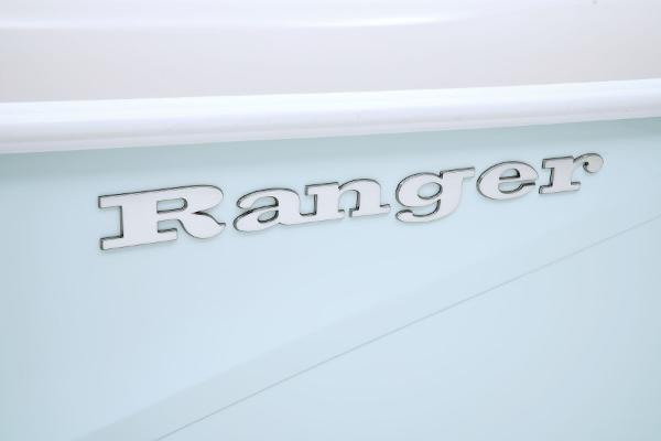 Slide: The Image of Ranger 2660 Bay 2024 - 26