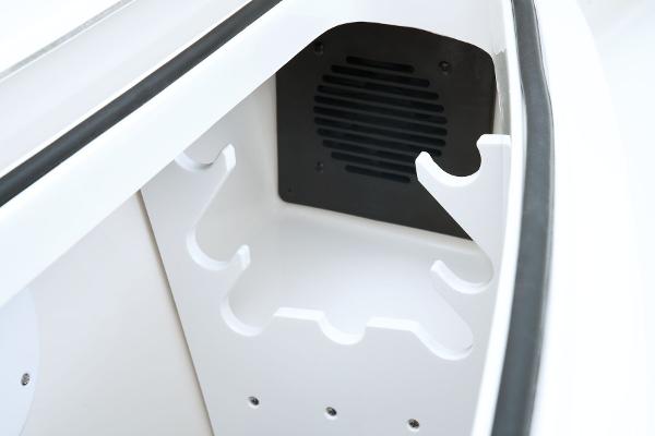 Slide: The Image of Ranger 2660 Bay 2024 - 46