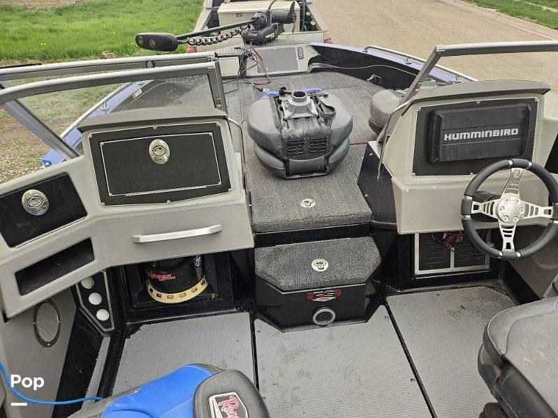 Slide: The Image of 2020 Ranger 620 FS Pro for sale in Circle, MT - 37