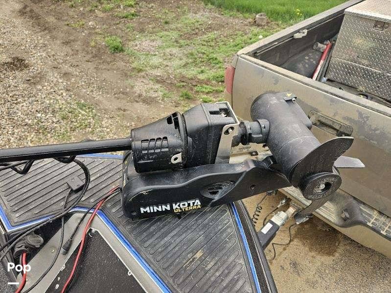 Slide: The Image of 2020 Ranger 620 FS Pro for sale in Circle, MT - 5
