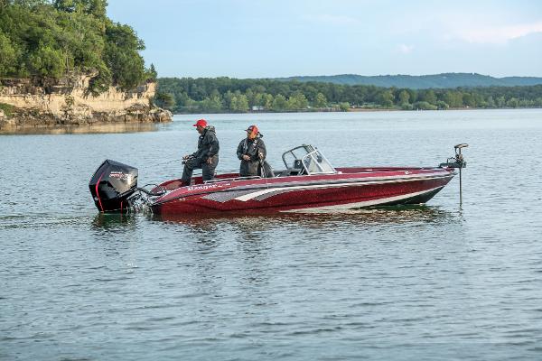 Slide: The Image of Ranger 620FS Pro 2024 - 13