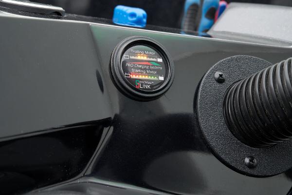 Slide: The Image of Manufacturer Provided Image: Ranger 620FS Pro - 29