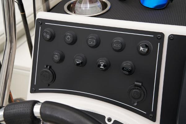 Slide: The Image of Ranger RB190 2024 - 27