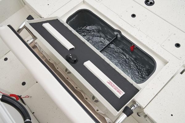 Slide: The Image of Ranger RB200 - 35