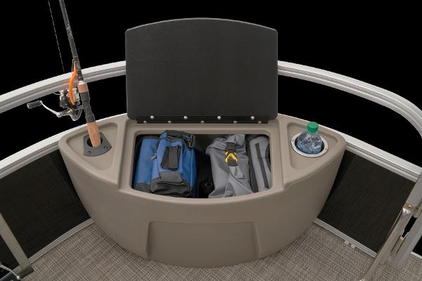 Slide: The Image of Ranger Reata 200F 2023 - 23
