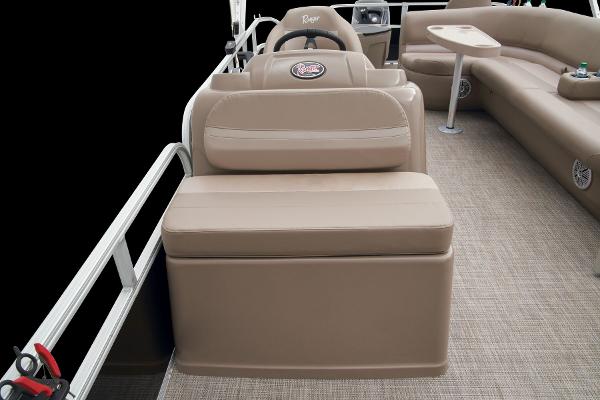 Slide: The Image of Ranger Reata 200F 2023 - 26