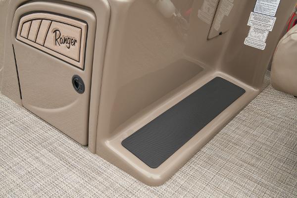 Slide: The Image of Ranger Reata 200F 2024 - 31