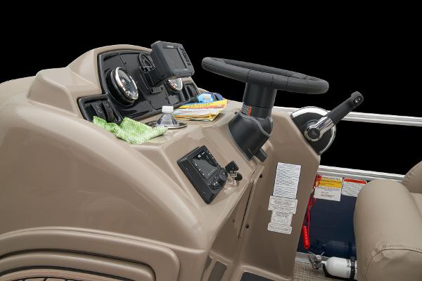 Slide: The Image of Ranger Reata 200F 2024 - 34