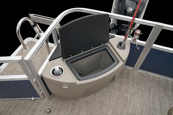 Slide: The Image of Ranger Reata 200F 2024 - 51