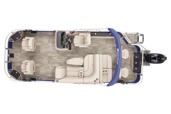 Slide: The Image of Ranger Reata 220F 2025 - 10