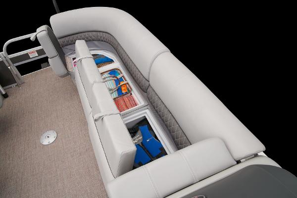 Slide: The Image of Ranger Reata 220FC - 11