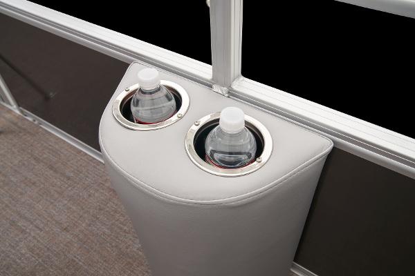 Slide: The Image of Ranger Reata 220FC - 13