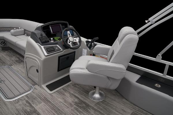 Slide: The Image of Ranger Reata 223FC 2024 - 29