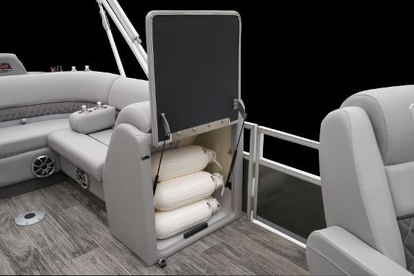 Slide: The Image of Ranger Reata 223FC 2024 - 38