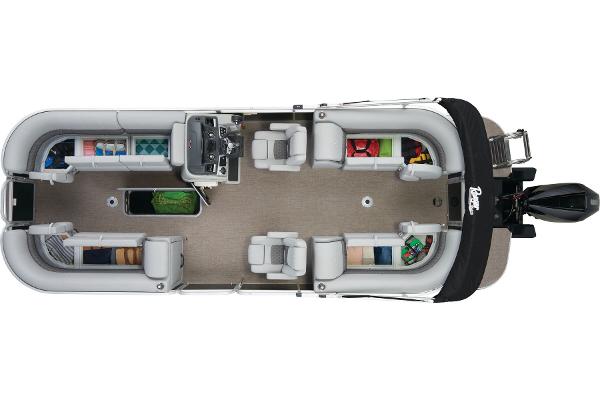 Slide: The Image of Ranger Reata 243C 2023 - 7