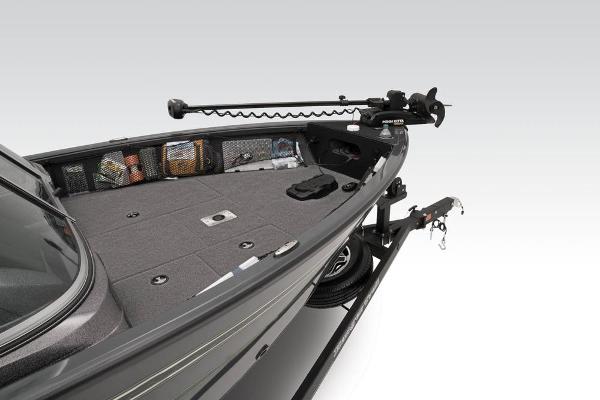 Slide: The Image of Ranger VS1882SC Angler 2022 - 9
