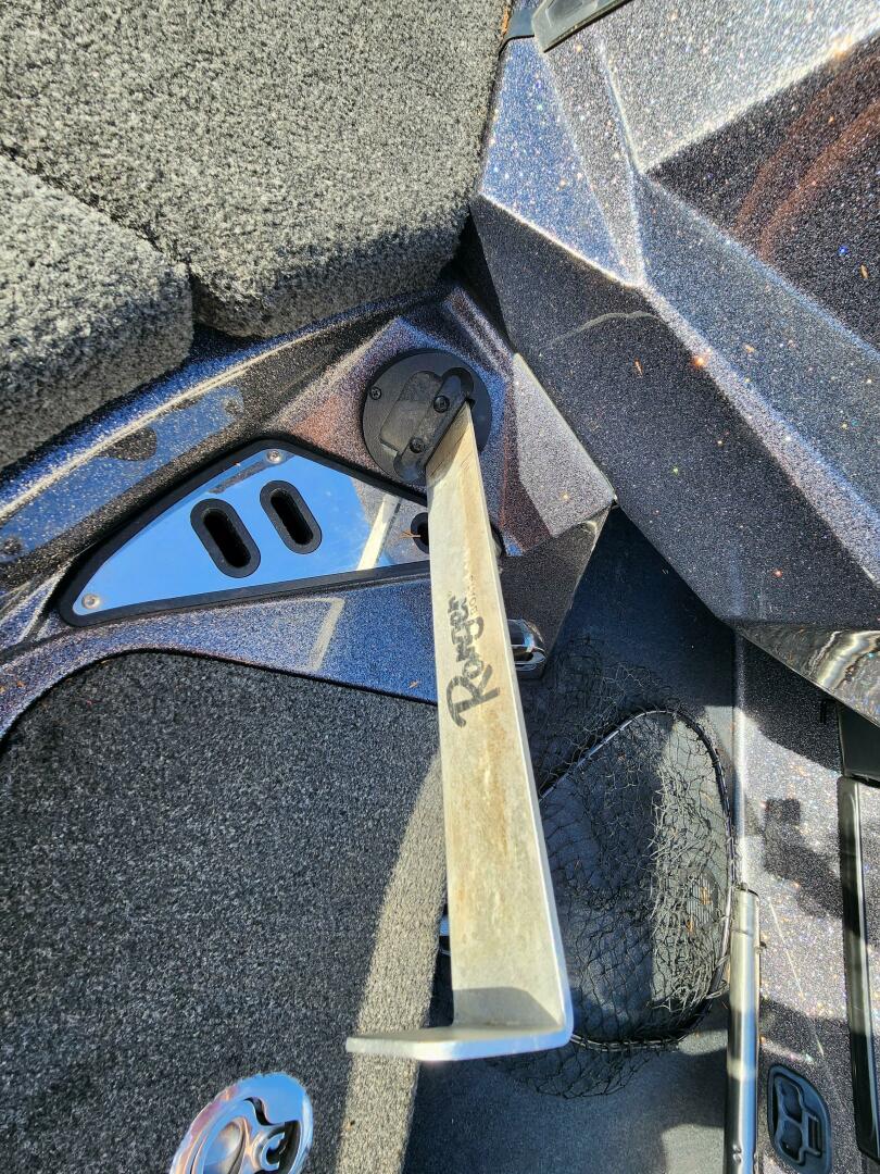 Slide: The Image of Ranger Z520L Comanche 2019 - 5270623