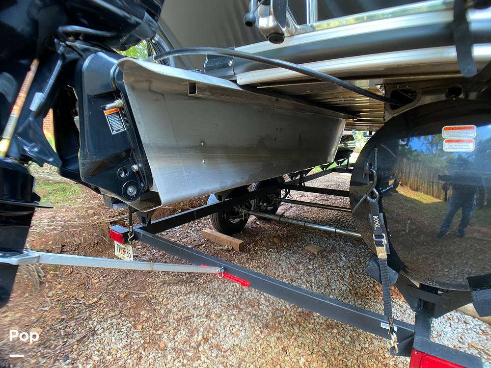 Slide: The Image of Ranger Boats 220C 2022 - 14549209