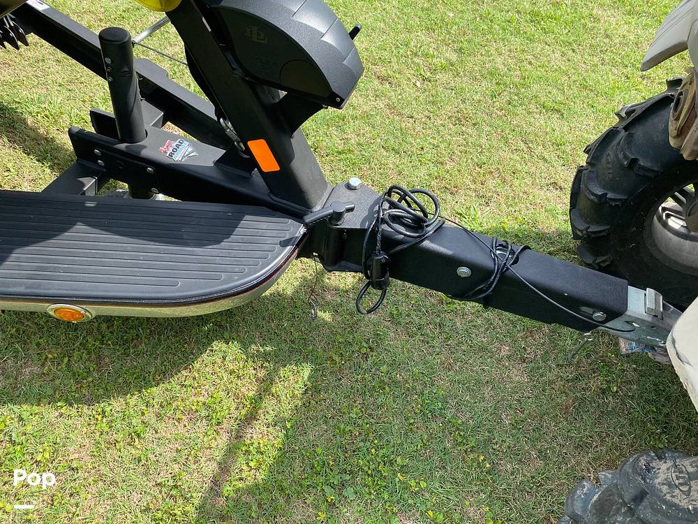 Slide: The Image of Ranger Boats 520C 2019 - 15415526