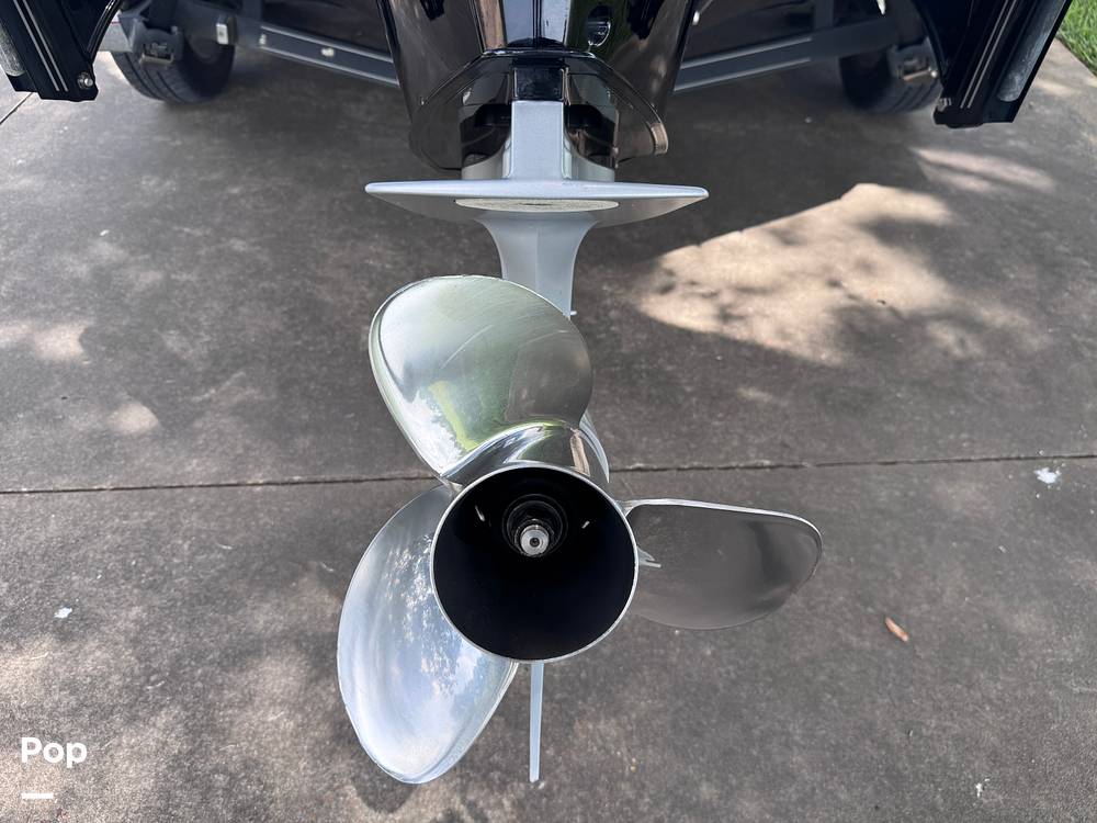 Slide: The Image of Ranger Boats Comanche Z521C 2019 - 15712503