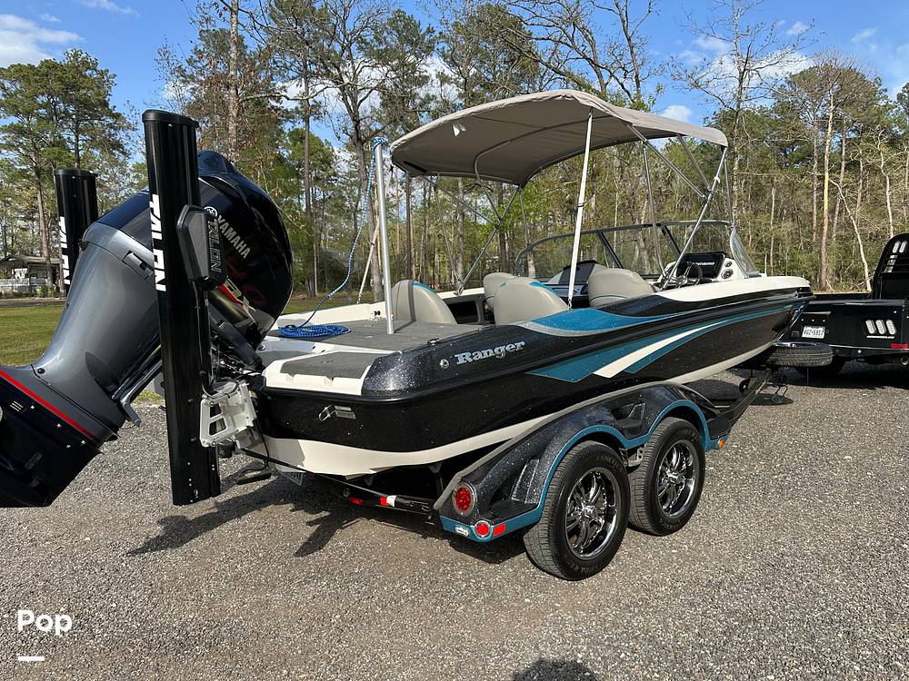 Slide: The Image of Ranger Boats Reata 212 LS 2017 - 15371785