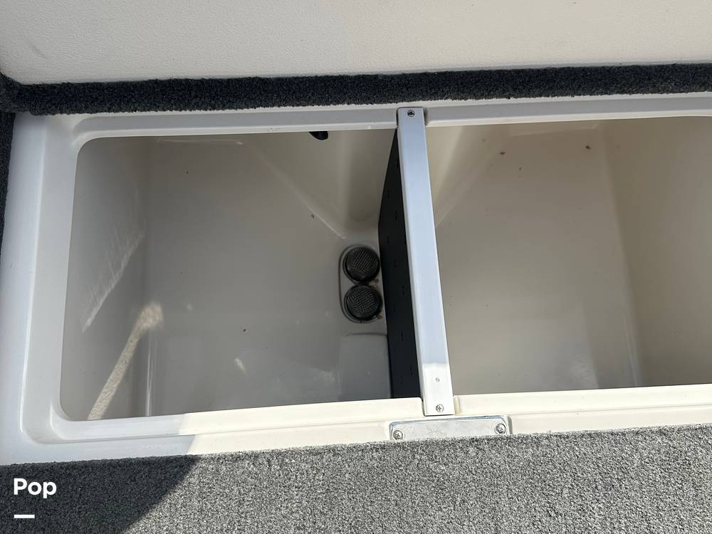 Slide: The Image of Ranger Boats Reata 212 LS 2017 - 15371808