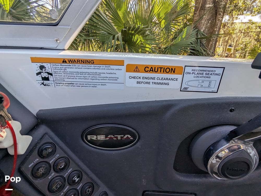 Slide: The Image of Ranger Boats Reata 212 LS 2019 - 14968091