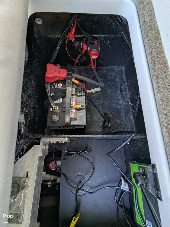 Slide: The Image of Ranger Boats Reata 212 LS 2019 - 14968112